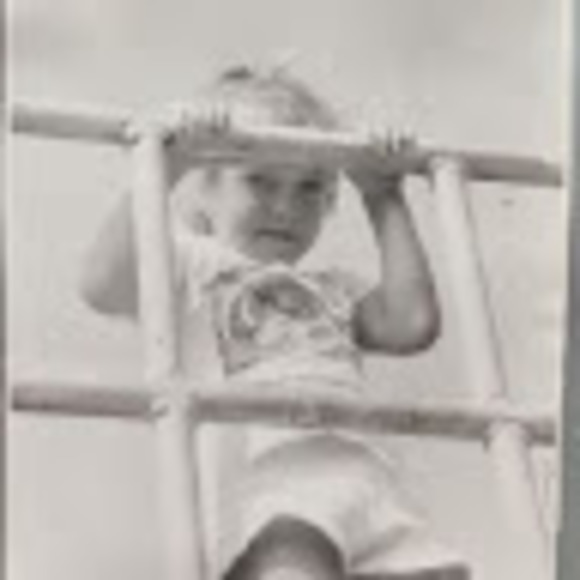 Meet your Posher, Antonina - Picture 1 of 1